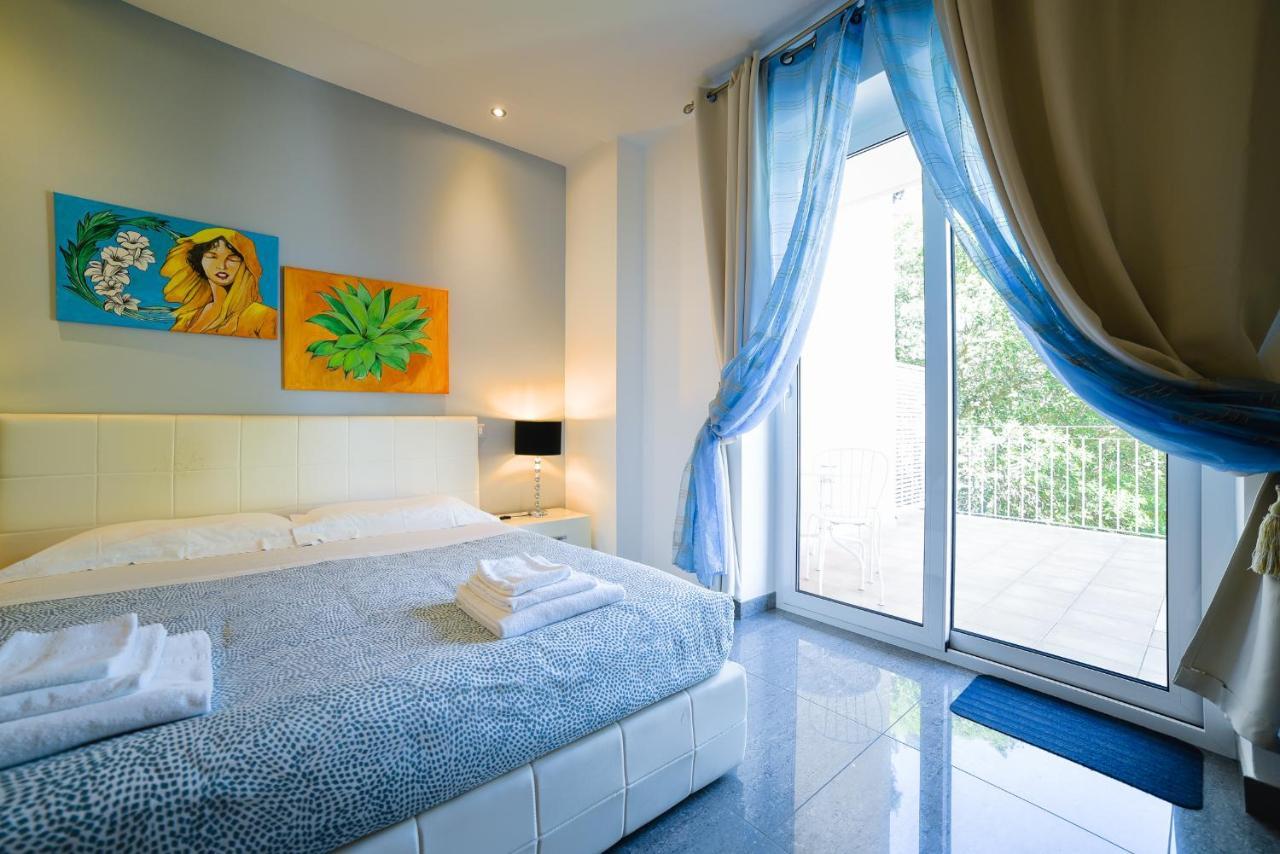 Palazzo Leo Suite And Apartment Lecce Buitenkant foto